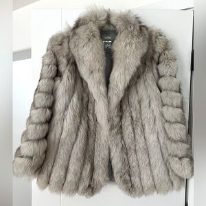 Vintage Saga Fox Women’s Fur Coat Soft Lined Hook Eye Closure Sz Medium
